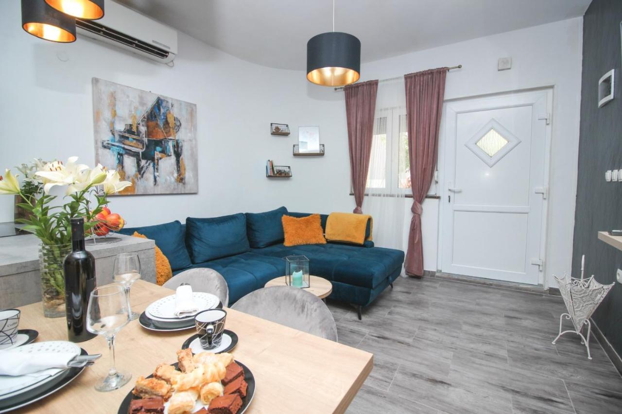 Apartmani Miletic Задар Экстерьер фото